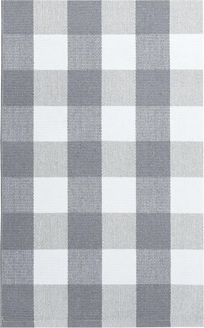 IOHOUZE Buffalo Plaid Checkered Rug 2x3 Ft Front Door Mats, Washable Area Rugs for Front Porch Decor, Spring Summer Welcome Mats Outdoor, Grey White Rug for Farmhouse/Entryway/Home Entrance