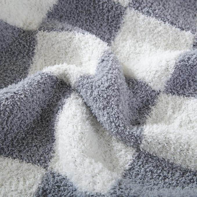 Elegant Comfort Checkered Throw Blanket, Gray Super Soft Cozy Fluffy Warm Throw Blankets for Couch, Sofa, Chair, Bed, Camping, Picnic, Travel Lightweight Bed Blanket (50" x 70")