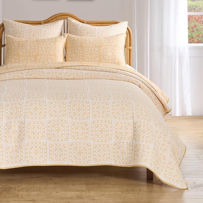 Greenland Home Fashions Granny Squares Vintage Matelassé Collection Coverlet Set, 3-Piece Full/Queen
