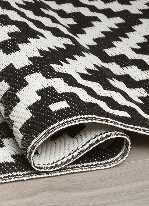 FH Home Outdoor Camping Rug - Waterproof, Fade Resistant, Reversible - Premium Recycled Plastic - Geometric - Patio, Deck, Sunroom, RV - Aztec - Black & White - 5 x 8 ft Foldable
