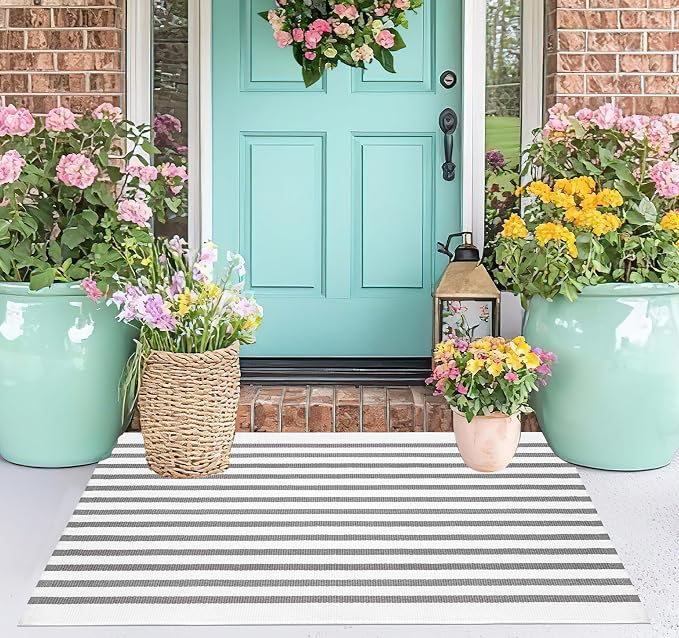 Grey and White Front Door Mat Outdoor,2x3 Ft Striped Small Area Rug Cotton Woven Washable Farmhouse Layered Door Mats for Entryway/Porch Decor/Kitchen/Home Entrance