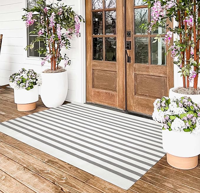 3'x5'Outdoor Rug,Striped Cotton Woven Washable Front Porch Rug Farmhouse Entry Rug Indoor Outdoor Area Rug for Porch/Home Entrace Decor/Bedroom/Layered Door Mats