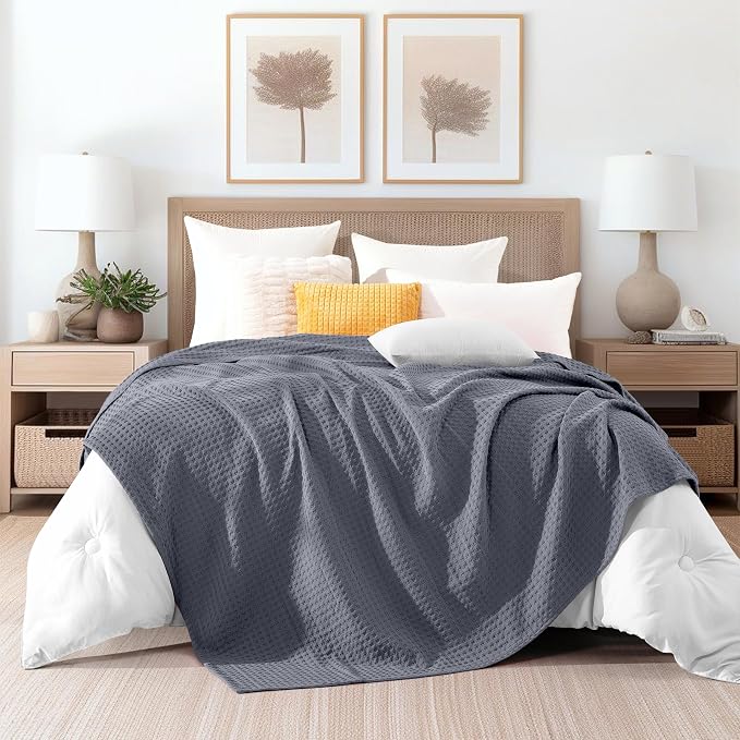 Elegant Comfort Premium 100% Cotton Waffle Blanket - Lightweight Breathable Waffle Weave Bed Blanket - Soft and Warm All Season Blanket for Couch, Sofa and Bed, Full Size 88x88 Inches, Gray