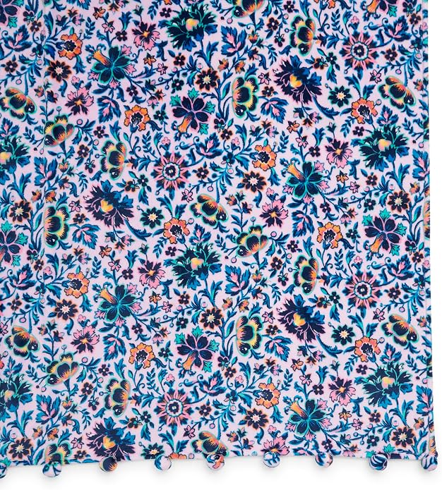 Vera Bradley Women's Fleece Throw Blanket – Soft Plush Blanket for Couch, Bedroom & Home Décor