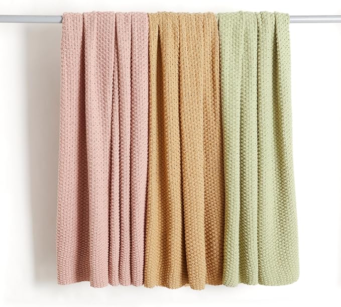 Amazon Basics Chunky Cable Knit Throw Blanket for Couch, Sofa, Bed, Lightweight Soft Cozy, 50" x 60", Sand