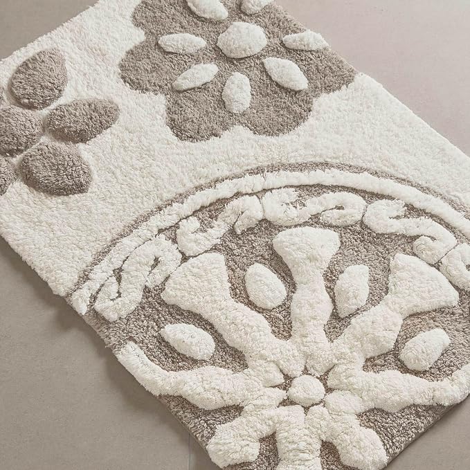 Madison Park Casablanca Tufted Cotton Bath Rug Non-Slip, 20 x 30, Taupe