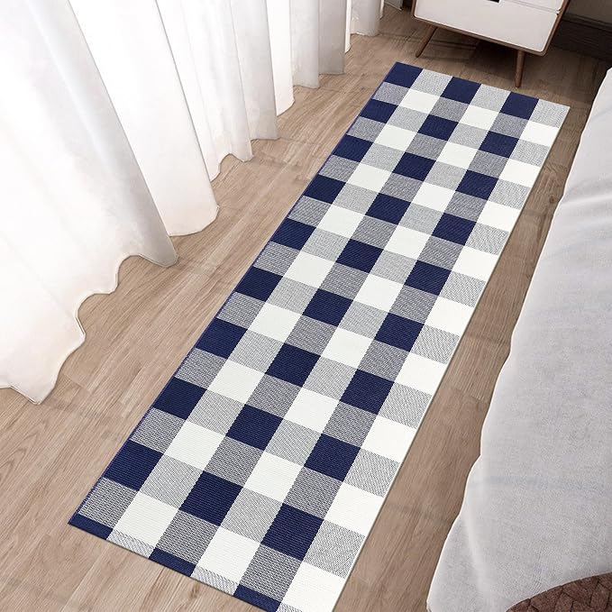 Buffalo Plaid Runner Rug 2x6 Feet Navy and White Checkered Runner Rug Cotton Woven Farmhouse Floor Mat Washable Rugs for Hallway Kitchen Laundry Bedroom Living Room