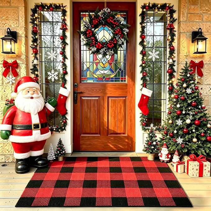 SEEKSEE Buffalo Plaid Outdoor Rug 27.5x43 Red and Black Front Door Mat, Layering Rug for Porch, Christmas Doormat, Front Porch Rug for Outdoor Entrance Entryway Patio Porch Winter Holiday Decor