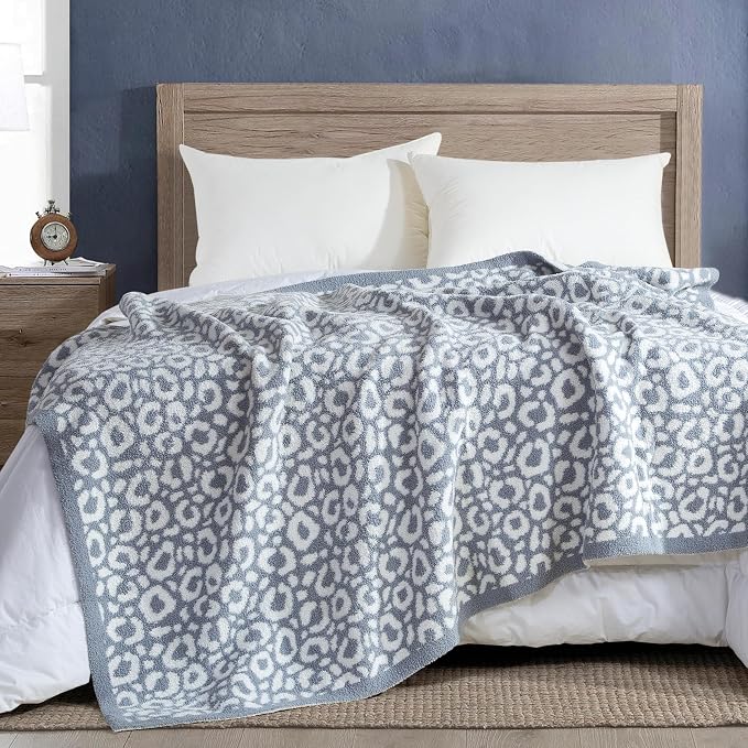 Elegant Comfort Leopard Throw Blanket, Gray Super Soft Cozy Fluffy Warm Throw Blankets for Couch, Sofa, Chair, Bed, Camping, Picnic, Travel Lightweight Bed Blanket (50" x 70")