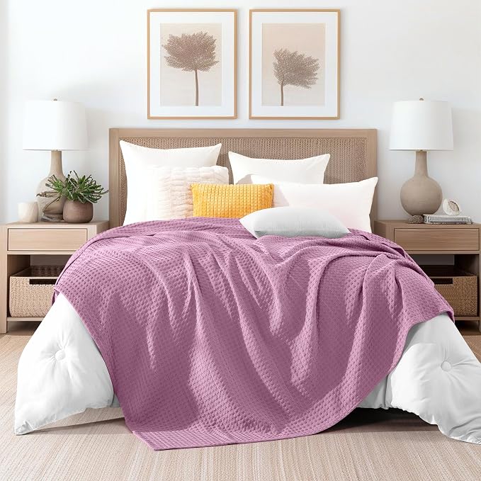 Elegant Comfort Premium 100% Cotton Waffle Blanket - Lightweight Breathable Waffle Weave Bed Blanket - Soft and Warm All Season Blanket for Couch, Sofa and Bed, Queen Size 90x90 Inches, Lavender