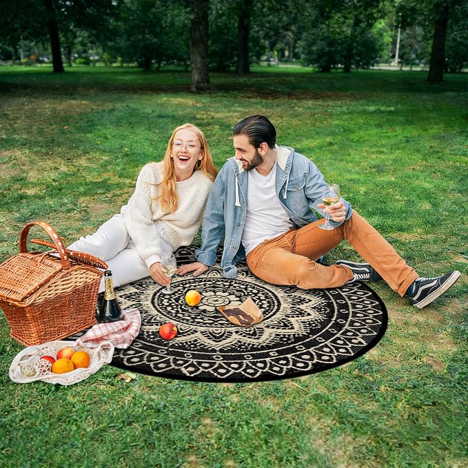 Round Outdoor Rugs for Patios, 5Ft Waterproof Reversible Plastic Straw Mat with Carry Bags, Boho Lightweight Outdoor Carpet Portable Round Floor Mat for Patio Camping Picnic Backyard RV,Black Camel