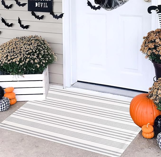 Grey and White Striped Outdoor Rug 24'' x 35'' Door Mat Outdoor Machine Washable Welcome Mats Cotton Hand-Woven Entryway Rug for Front Porch/Entryway/Laundry/Bathroom/Bedroom
