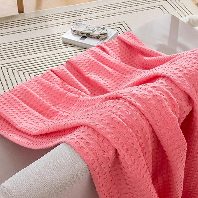 Elegant Comfort Premium 100% Cotton Waffle Blanket - Lightweight Breathable Waffle Weave Bed Blanket - Soft and Warm All Season Blanket for Couch, Sofa and Bed, Full Size 88x88 Inches, Coral