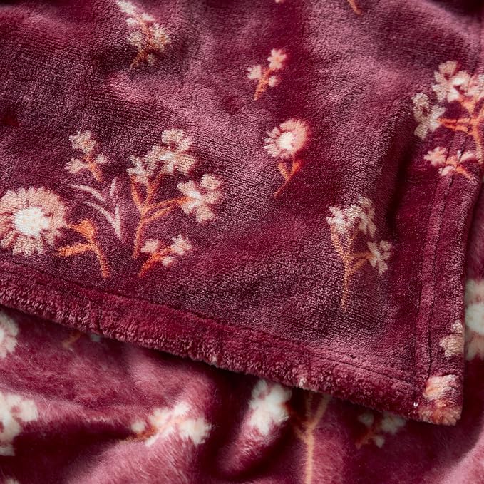 Lucky Brand Daisy Red Floral 66"X90" Cozy Plush Blanket - Premium Microfiber Throw for Luxurious Comfort and Style Twin/Twin XL Size