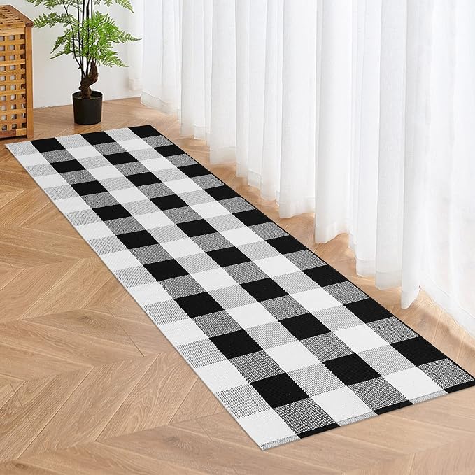 Buffalo Plaid Runner Rug 2x6 Feet Black and White Checkered Runner Rug Cotton Woven Farmhouse Floor Mat Washable Rugs for Hallway Kitchen Laundry Bedroom Living Room