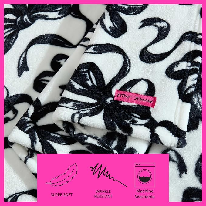Betsey Johnson - Plush Throw Blanket for Couch or Bed, Soft Reversible Western Fleece Throw, Cozy Printed Soft Blanket, Ballet Bows Grey, 50" x 70"