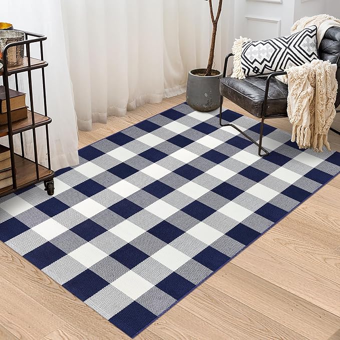 Buffalo Plaid Rug 3x5 Cotton Woven Buffalo Check Rug Navy and White Checkered Outdoor Rug Washable Indoor Outdoor Area Rug Layered Front Door Mats Carpet for Farmhouse Entryway Living Room Bedroom