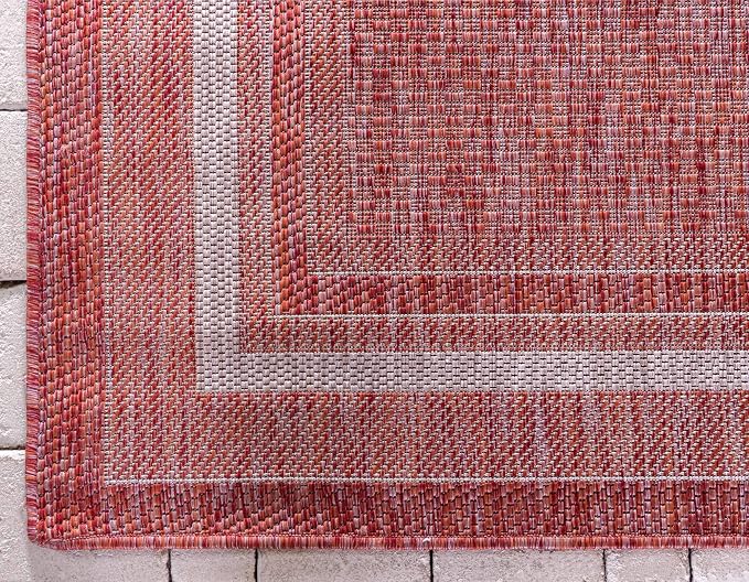 Unique Loom Outdoor Border Collection Area Rug - Soft Border (4' 1" x 6' 1" Rectangle, Rust Red/ Ivory)