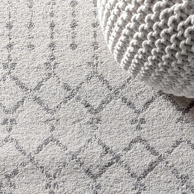 JONATHAN Y Boho Vintage Diamond Cream/Gray Round Area Rug 8 ft, Moroccan Hype for Living Room, Bedroom, Kitchen, Office, Easy-Cleaning, High Traffic, Pet-Friendly, Non-Shedding (MOH101B-8R)