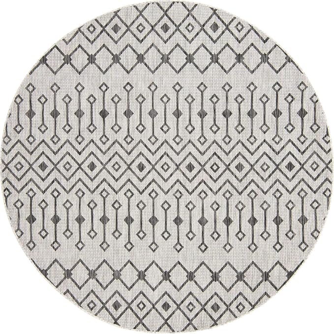 Unique Loom Outdoor Trellis Collection Area Rug - Tribal Trellis (7' 10" Round, Gray/ Black)