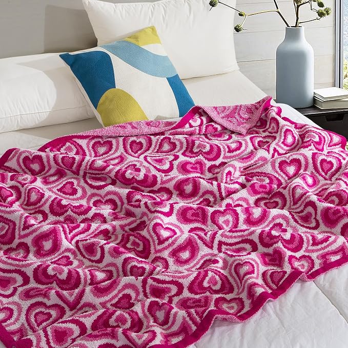 Elegant Comfort Valentine's Day Knit Throw Blanket, Pink Wild Hearts Super Soft Cozy Fluffy Warm Throw Blankets for Couch, Sofa, Chair, Bed, Camping, Picnic, Travel Lightweight Bed Blanket (50" x 70")