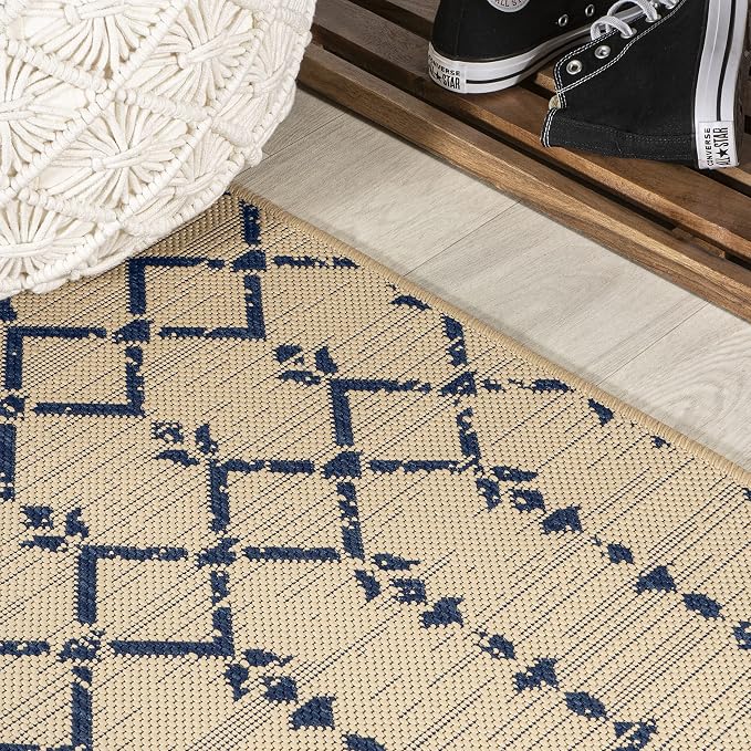 JONATHAN Y Moroccan Geometric Indoor Outdoor Square Area Rug 9X9 Beige/Navy, Ourika Textured Weave for Backyard, Patio, Porch, Easy-Cleaning, High Traffic, Pet-Friendly, Non-Shedding (SMB108H-9SQ)