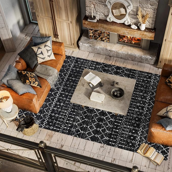 JONATHAN Y Boho Vintage Diamond Black/Ivory Indoor Area Rug 4X6 ft, Moroccan Hype for Living Room, Bedroom, Kitchen, Office, Easy-Cleaning, High Traffic, Pet-Friendly, Non-Shedding (MOH101D-4)