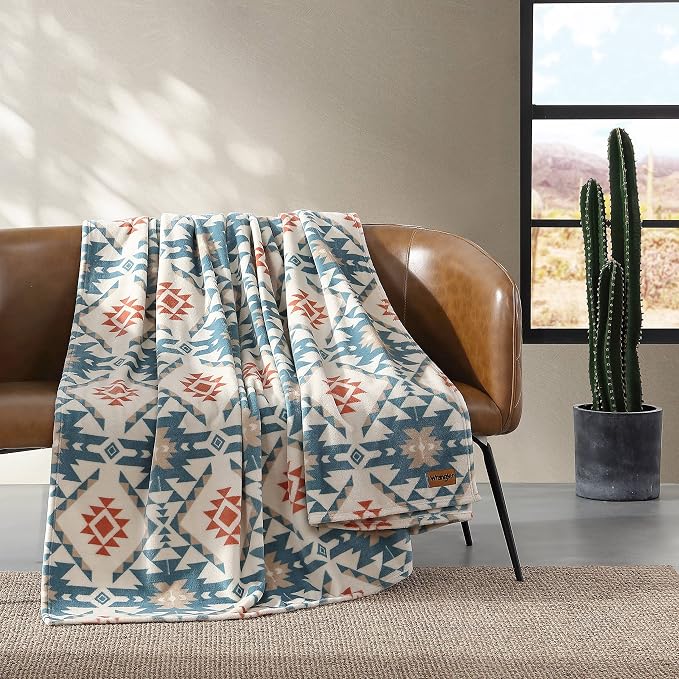 Wrangler - King Size Blanket, Super Soft & Reversible Plush Fleece Bedding, Throw Blanket for Couch or Bed (Dakota Blue)