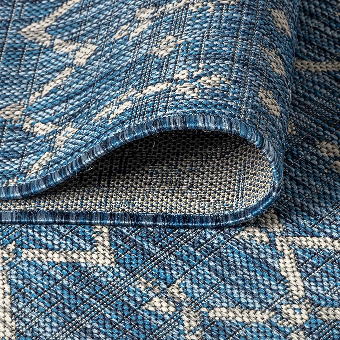 JONATHAN Y Moroccan Geometric Indoor Outdoor Area Rug 6X9 Navy/Light Gray, Ourika Textured Weave for Backyard, Patio, Porch, Easy-Cleaning, High Traffic, Pet-Friendly, Non-Shedding (SMB108B-6)