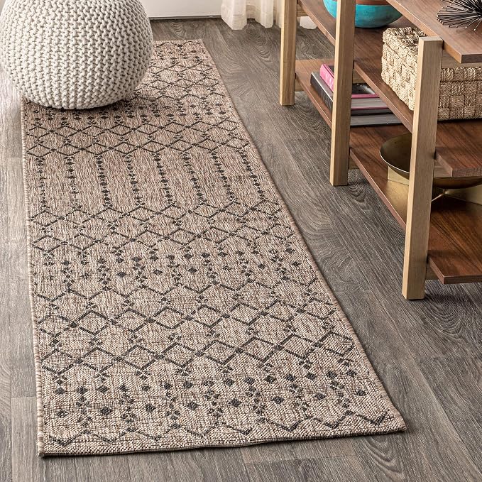JONATHAN Y Moroccan Geometric Indoor Outdoor Runner Rug 2X10 Natural/Black, Ourika Textured Weave for Backyard, Patio, Porch, Easy-Cleaning, High Traffic, Pet-Friendly, Non-Shedding (SMB108D-210)