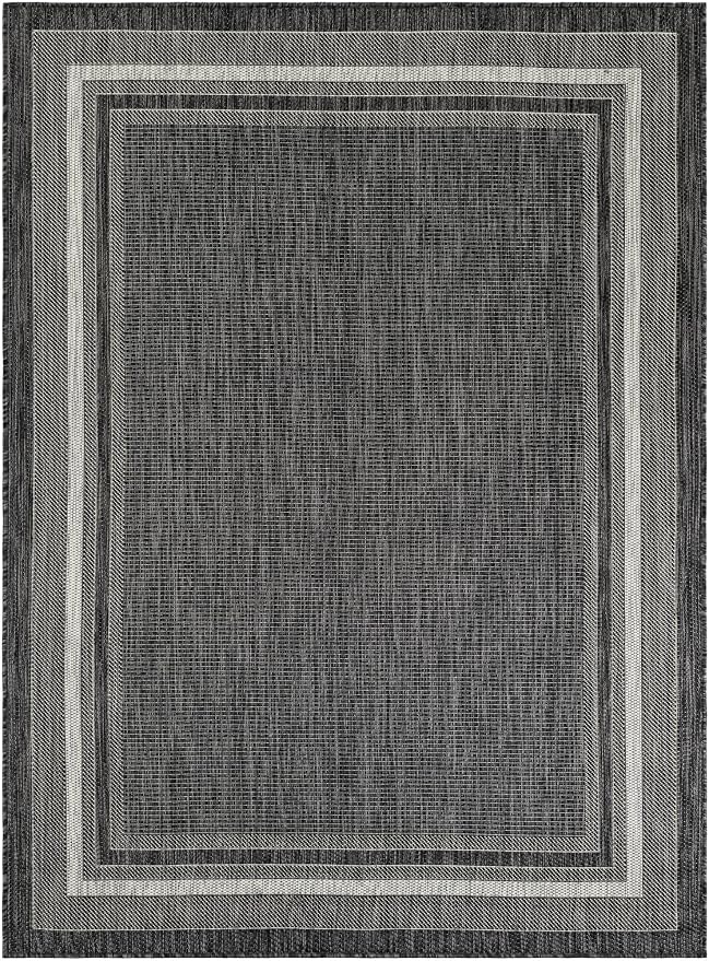 Unique Loom Outdoor Border Collection Area Rug - Soft Border (5' 3" x 7' 1" Rectangle Black/Ivory)