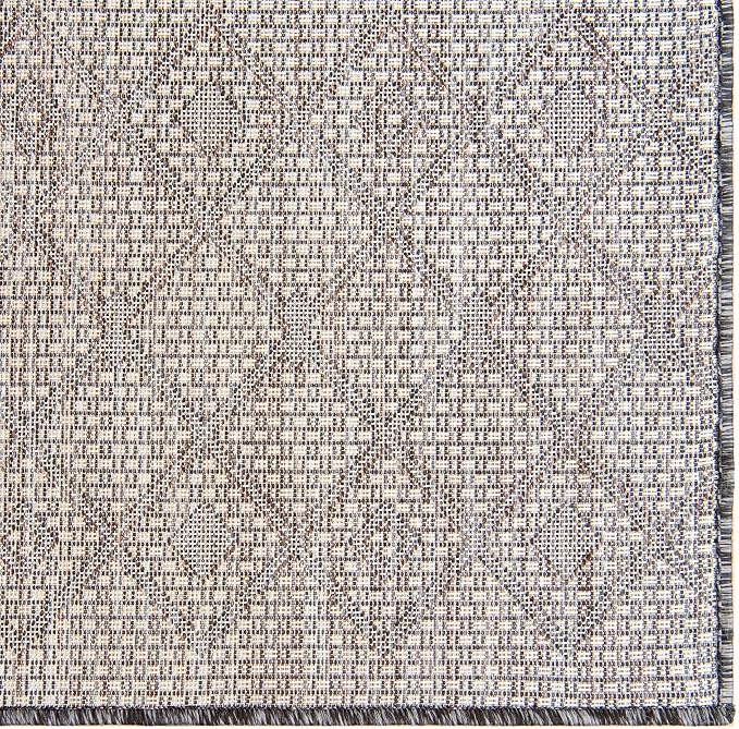 Unique Loom Outdoor Trellis Collection Area Rug - Tribal Trellis (5' 3" Square, Charcoal Gray/ Natural)