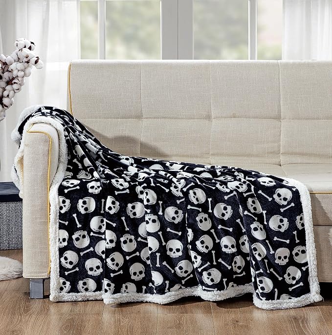 Elegant Comfort Throw Blanket, Reversible Sherpa Flannel, Ultra-Soft, Fuzzy, Cozy and Plush- All Season Lightweight Decorative Throw, 50 x 60 inches, Skulls and Bones Sherpa Throw