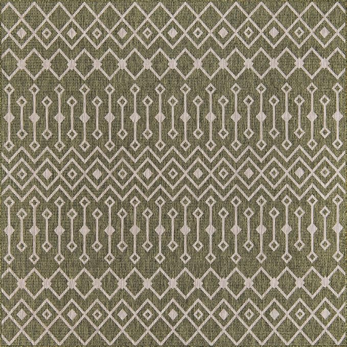 Unique Loom Outdoor Trellis Collection Area Rug - Tribal Trellis (7' 10" Square, Green/ Natural)
