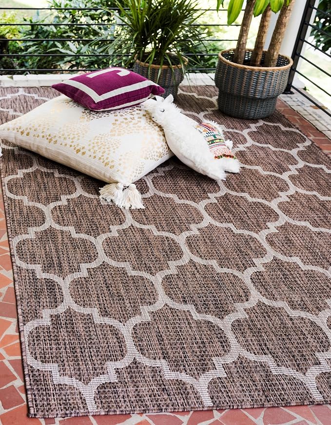 Unique Loom Outdoor Trellis Collection Area Rug (5' 3" x 8' Rectangle, Brown/ Ivory)