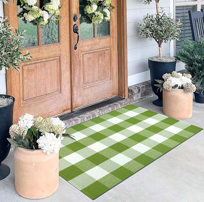Buffalo Plaid Outdoor Rug 27.5''x 43.3''Green and White Checkered Rug Cotton Machine Washable Farmhouse Mat for Outdoor, Kitchen, Farmhouse, Entryway,Bathroom