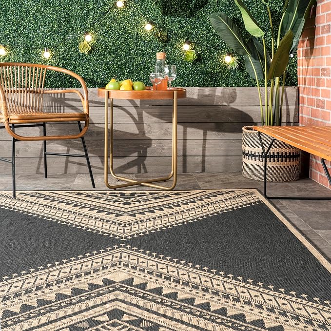 Nuloom Outdoor Performance Collection Landry Charcoal/Ivory, 4' x 6', Soft, High Traffic, Stain Resistant, Easy Clean, Durable Area Rug for Indoor/Outdoor Patio, Deck, Porch, Garden, Courtyard