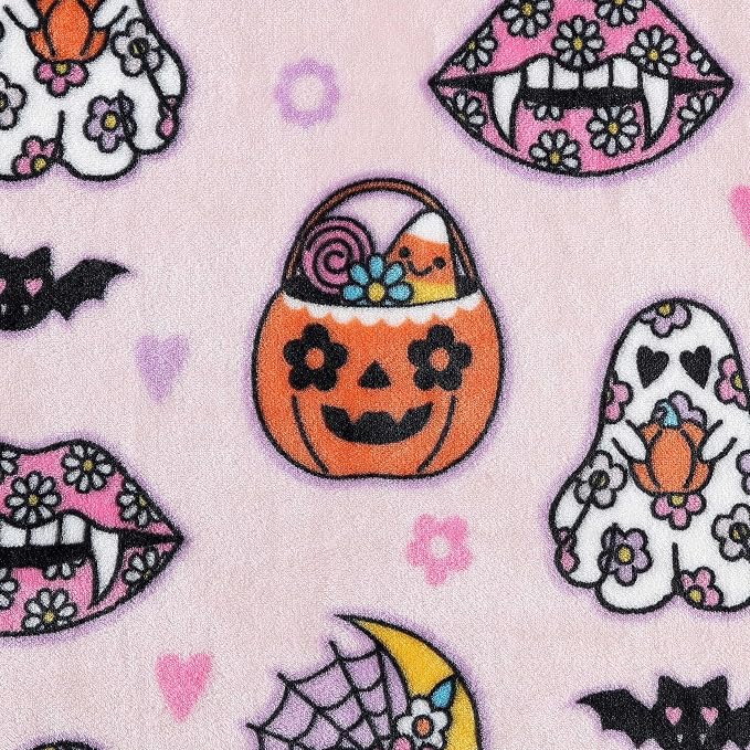 Betsey Johnson - Blanket, Buttery-Soft Throw Blanket for Couch or Bed, Boldly Plush & Oversized Bedding (Retro Halloween Pink, 50" x 70")
