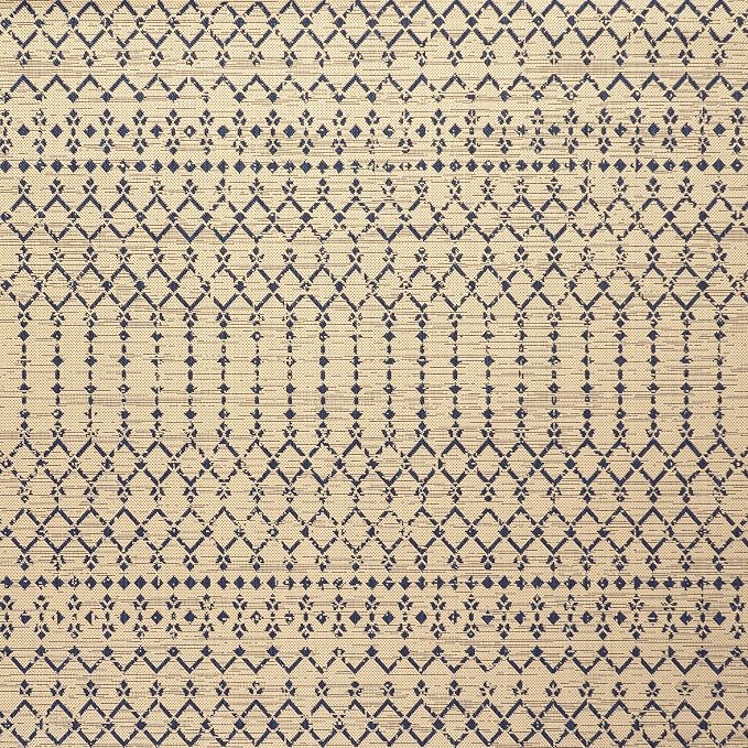 JONATHAN Y Moroccan Geometric Indoor Outdoor Square Area Rug 4X4 Beige/Navy, Ourika Textured Weave for Backyard, Patio, Porch, Easy-Cleaning, High Traffic, Pet-Friendly, Non-Shedding (SMB108H-4SQ)