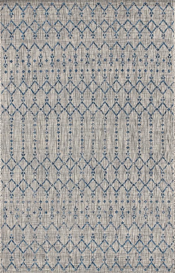 JONATHAN Y Moroccan Geometric Indoor Outdoor Area Rug 5X8 Light Gray/Navy, Ourika Textured Weave for Backyard, Patio, Porch, Easy-Cleaning, High Traffic, Pet-Friendly, Non-Shedding (SMB108A-5)