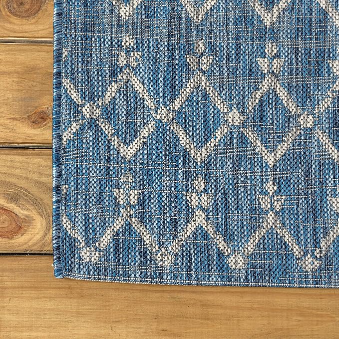JONATHAN Y Moroccan Geometric Indoor Outdoor Square Area Rug 5X5 Navy/Light Gray, Ourika Textured Weave for Backyard, Patio, Porch, Easy-Cleaning, High Traffic, Pet-Friendly, Non-Shedding SMB108B-5SQ