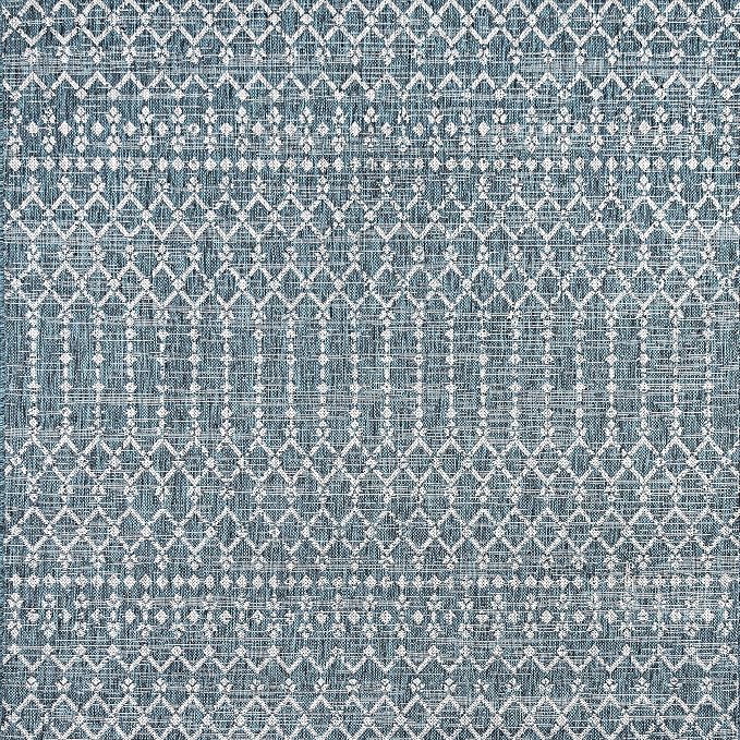 JONATHAN Y Moroccan Geometric Indoor Outdoor Square Area Rug 8X8 Teal/Gray, Ourika Textured Weave for Backyard, Patio, Porch, Easy-Cleaning, High Traffic, Pet-Friendly, Non-Shedding (SMB108C-8SQ)