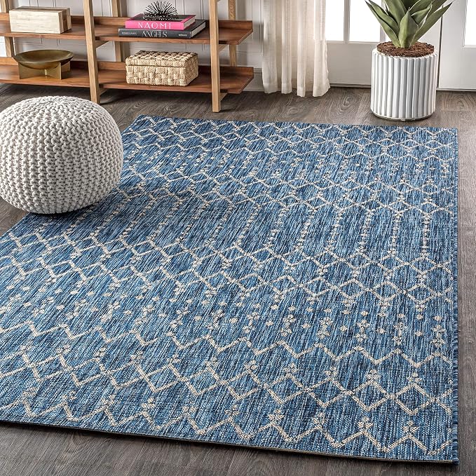 JONATHAN Y Moroccan Geometric Indoor Outdoor Area Rug 4X6 Navy/Light Gray, Ourika Textured Weave for Backyard, Patio, Porch, Easy-Cleaning, High Traffic, Pet-Friendly, Non-Shedding (SMB108B-4)